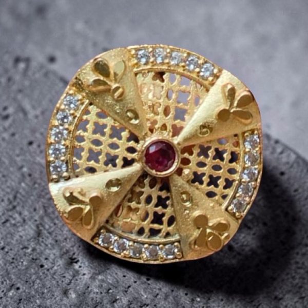 Royal maroon circle ring