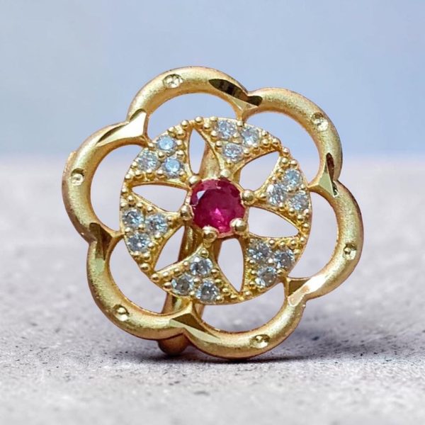 Royal floral maroon ring